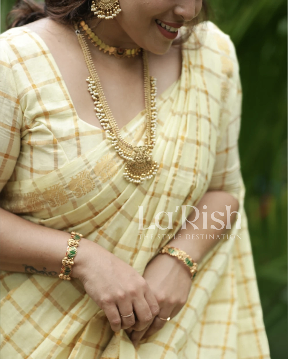 Pavithrakattam Off White Pure Madurai Sungudi Saree - Image 2