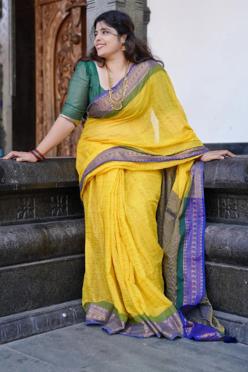 Manjal Mul Mul Cotton Saree - Image 2