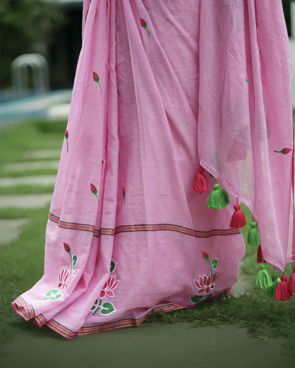 Neeraja 120 Count Mul Mul Cotton Saree - Image 4