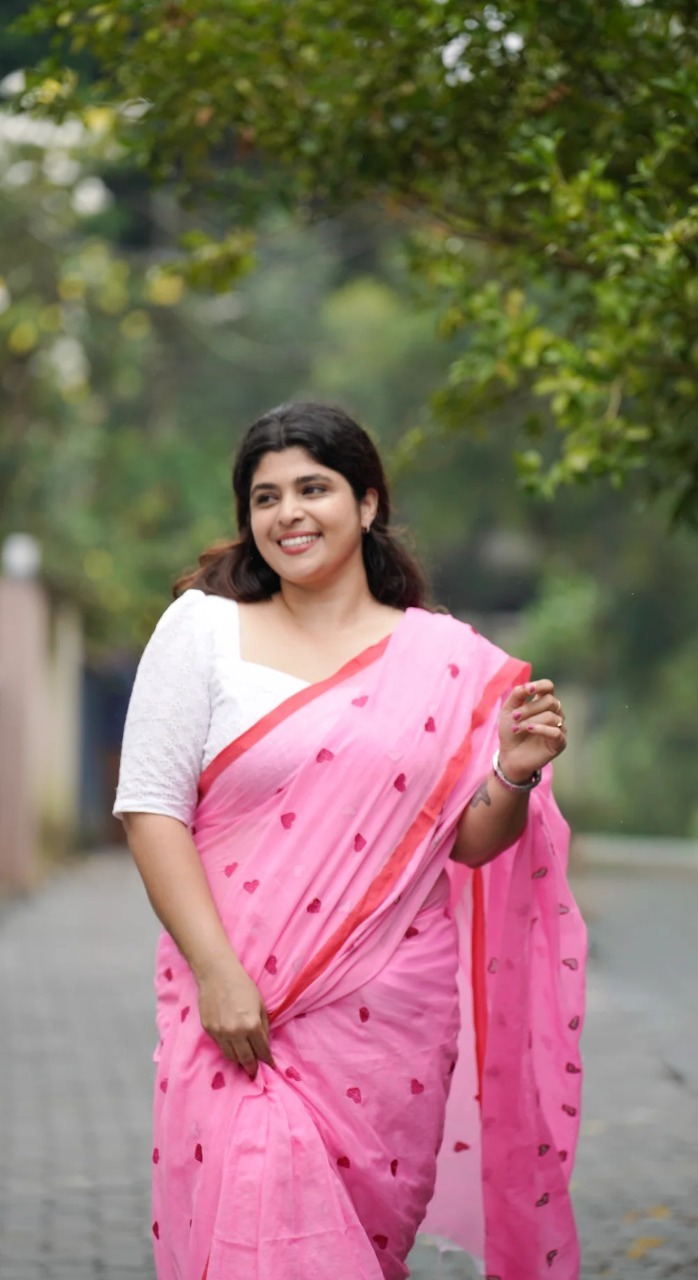 Rosy Mul Mul Cotton - Image 2